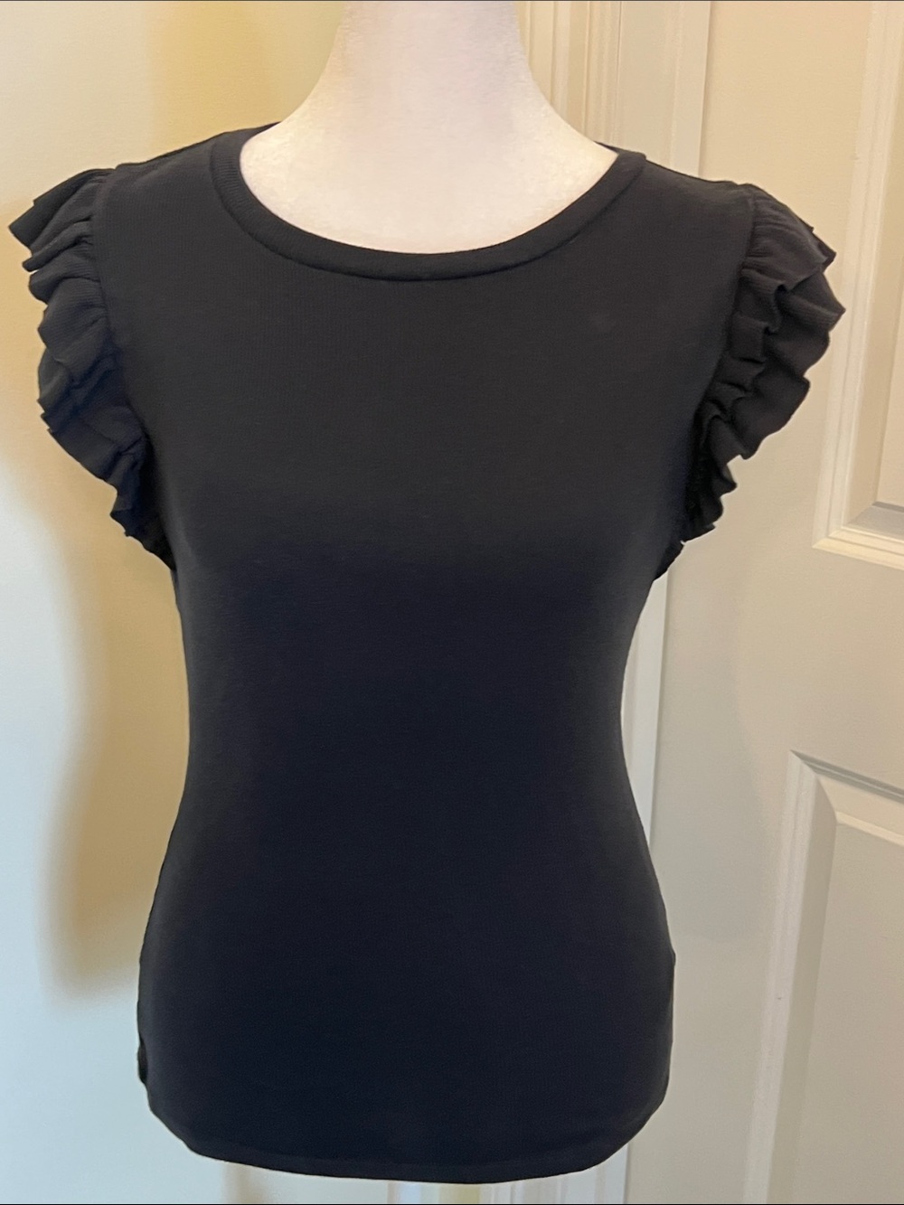 GAP Ruffle Ribbed Tee Women's S - Picture 2 of 7